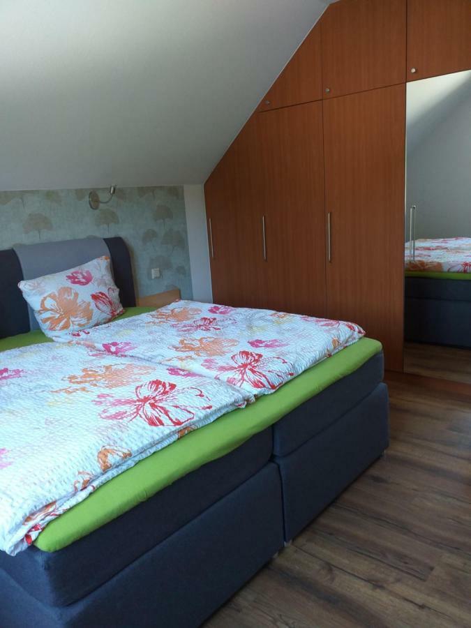 Ferienwohnung Csilla Unterweid Екстер'єр фото